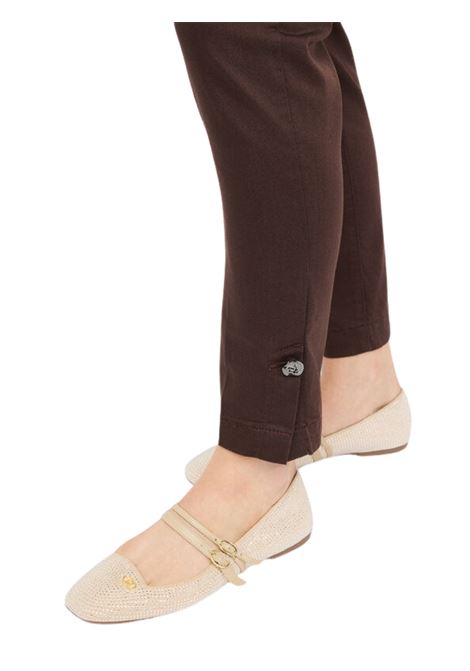 Pantaloni chino slim fit CIOCCOLATO Liu Jo | MF5401T714490915